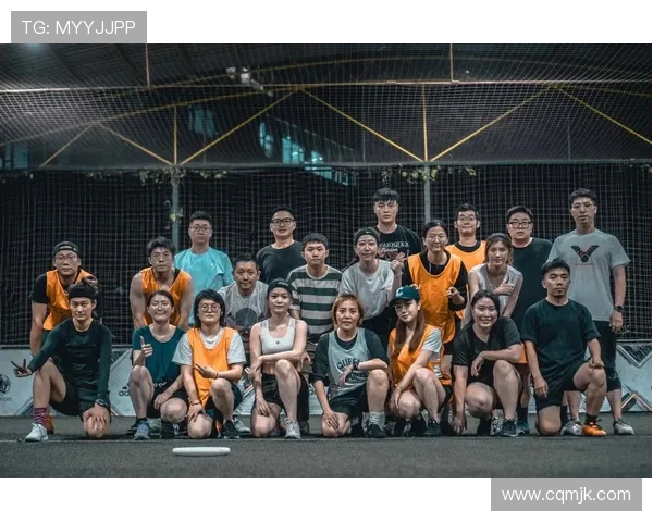 滑板精英赛点评：北京飞盘队默契配合展现团队实力与竞技风采